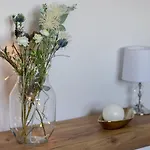 Czarny Flaming Apartmán *