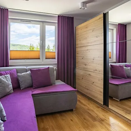Czarny Flaming Apartmán *